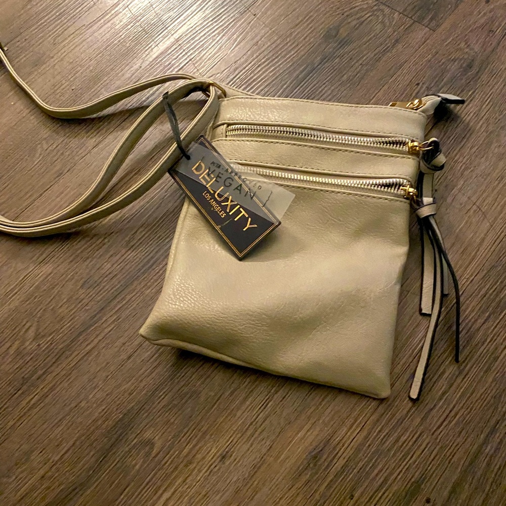 Shoulder bag